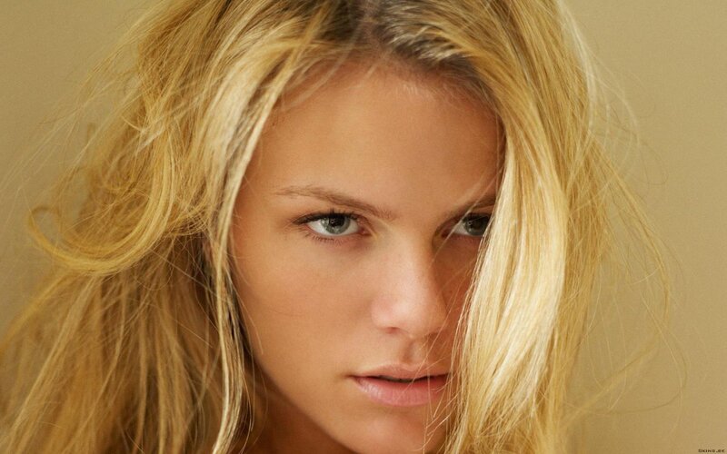 close-up of a blonde woman