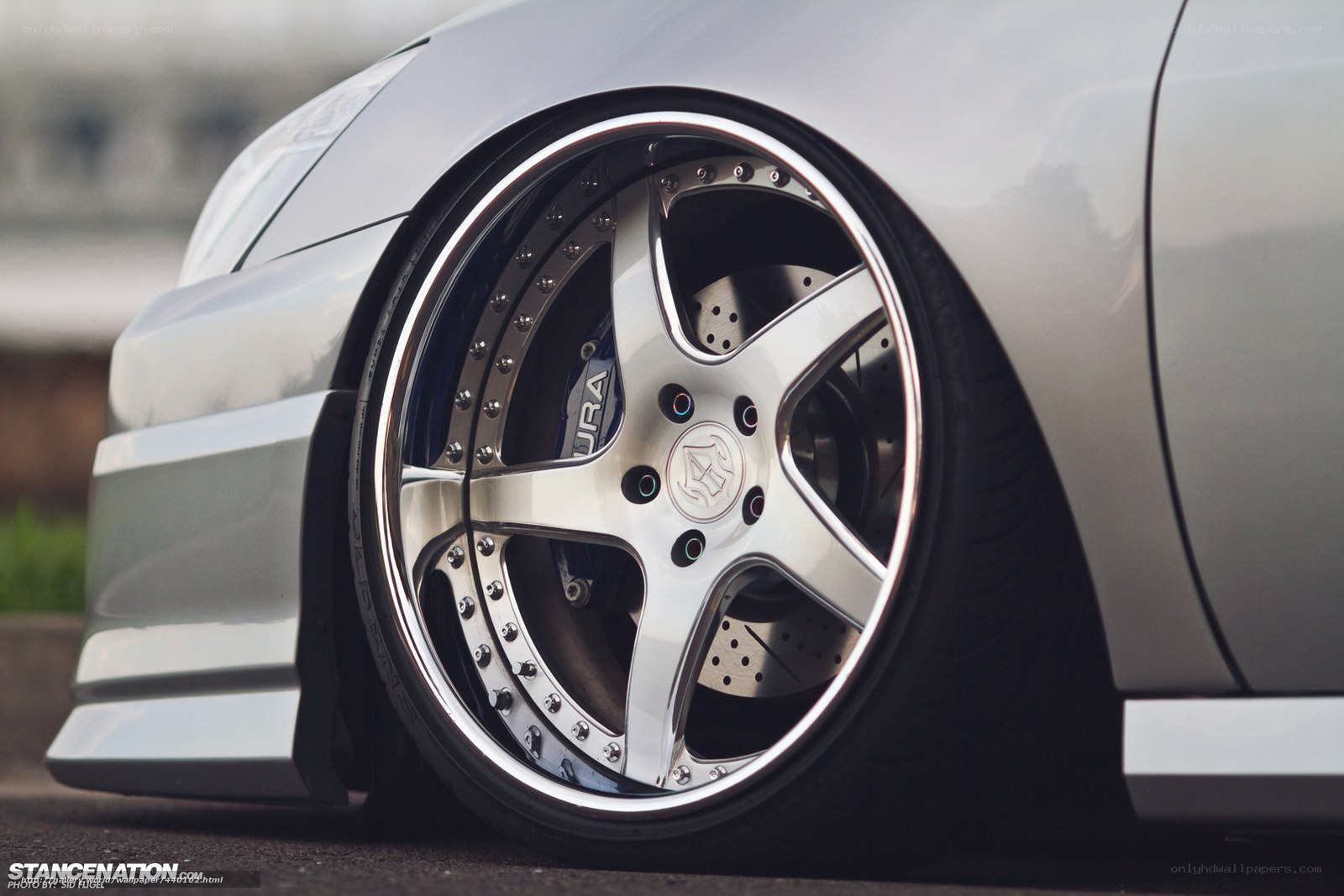 close-up of a custom car wheel