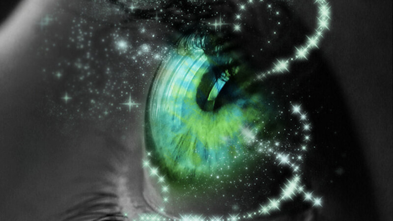 Close-up of a Green Eye — Dreamy
