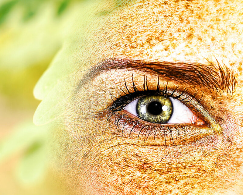 Close-up of a Green Eye — Natural