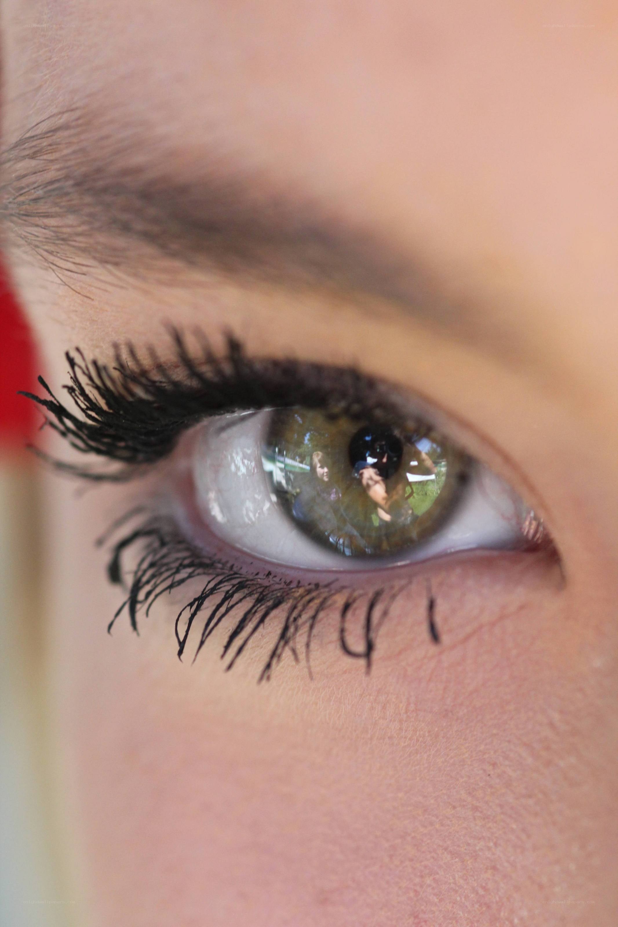 close-up of a human eye