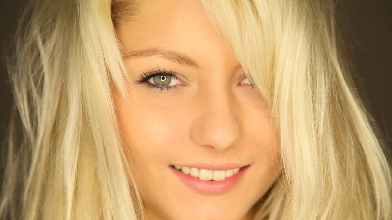 close-up of a smiling woman