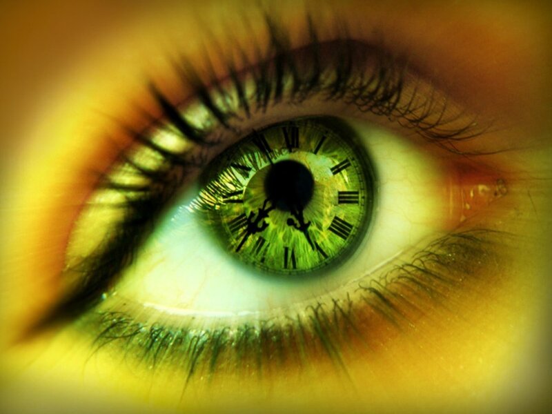 Close-up of an Eye — Green, Dramatic, Digital Art, Clock
