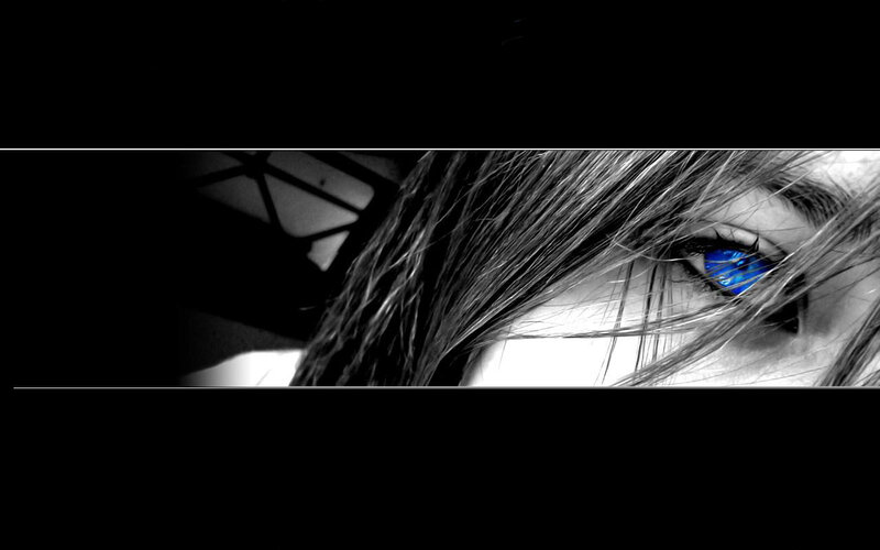 Close-up of Blue Eye — Black