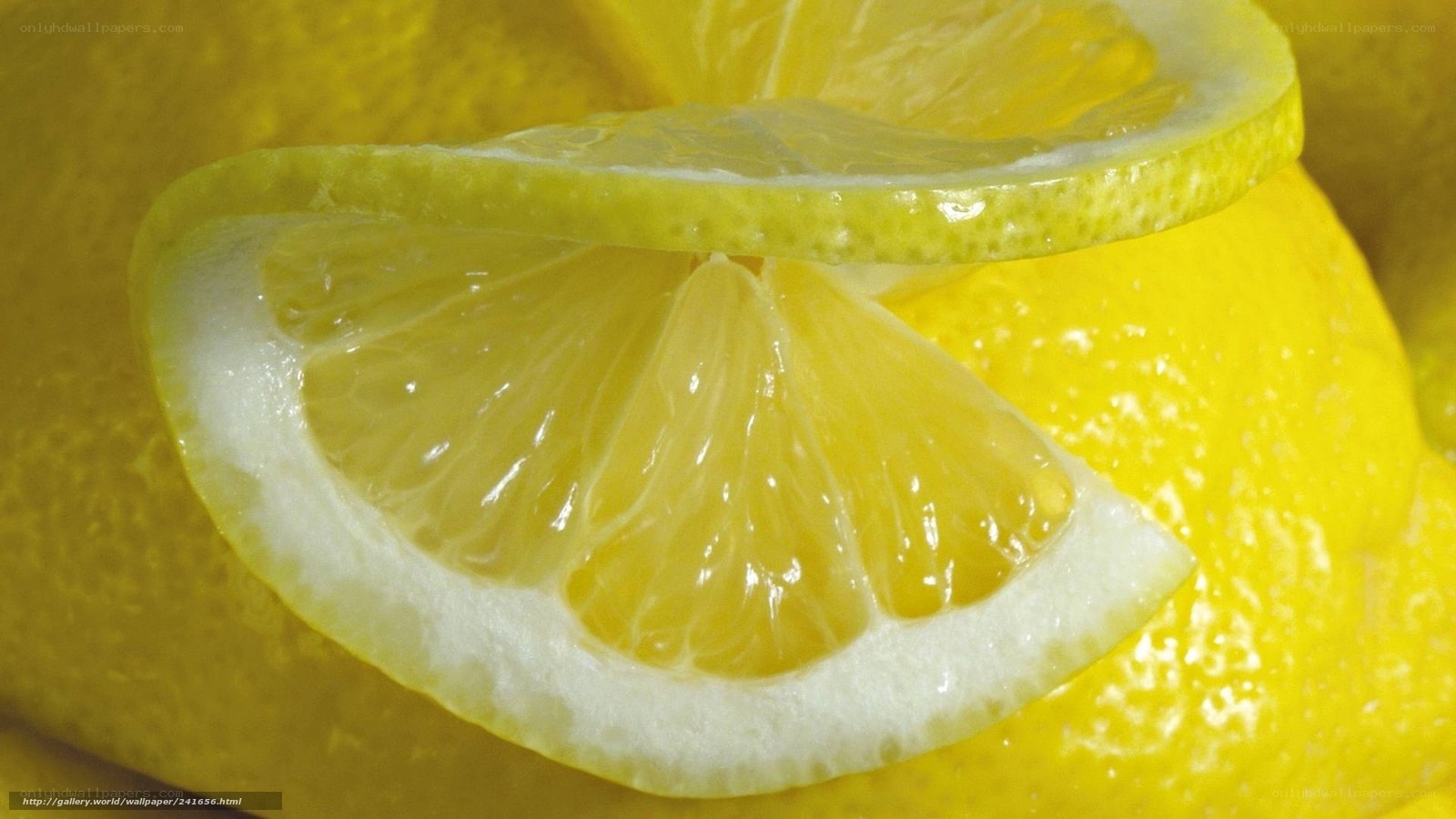 close-up of lemon slices