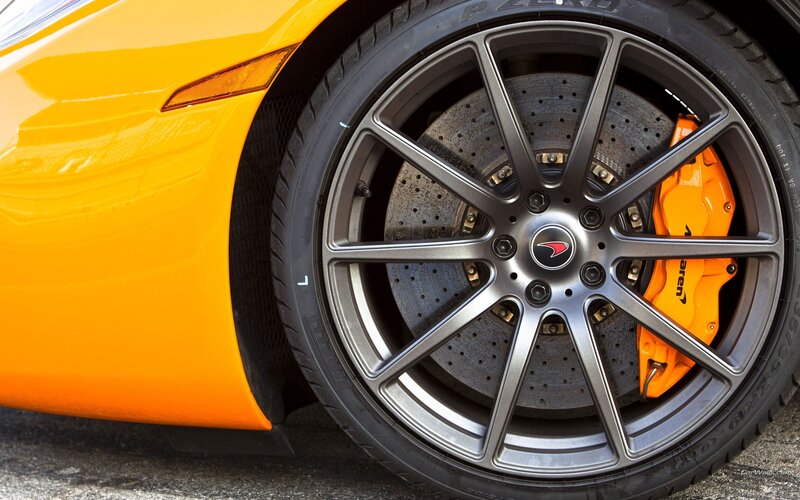 Close-up of McLaren wheel