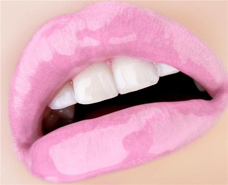 Close-up of Pink Lips — Neutral