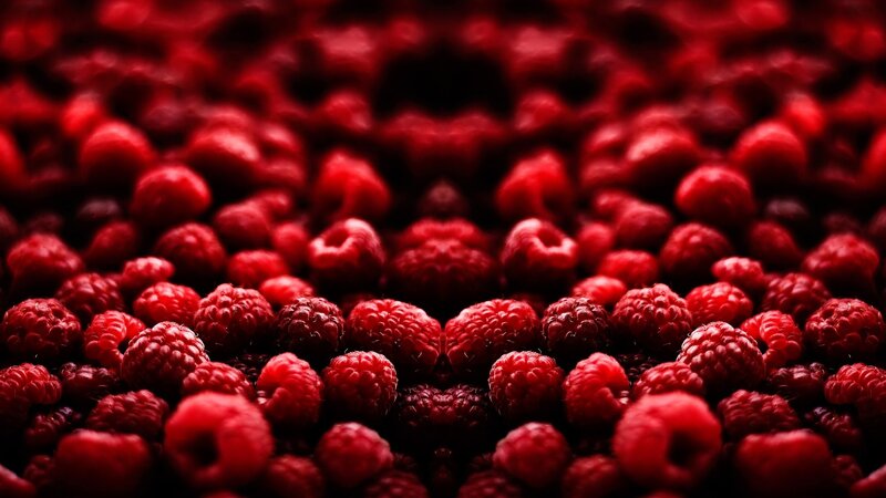 Close-up of Red Raspberries — Rich, Photograph