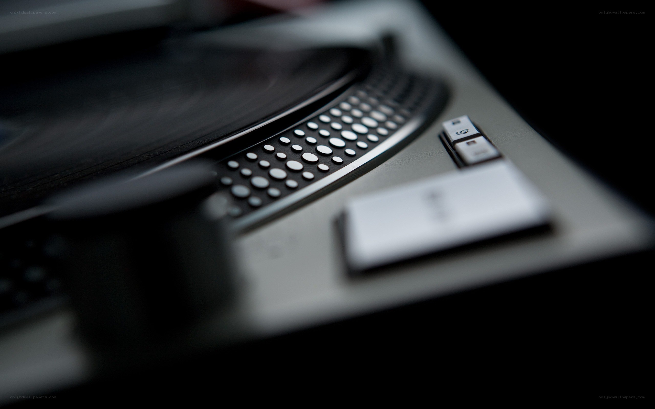 close-up of turntable deck