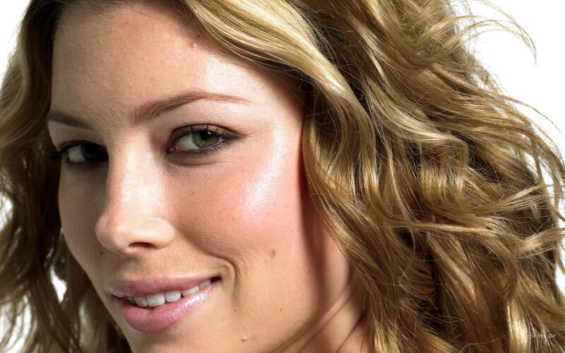 close-up of woman smiling