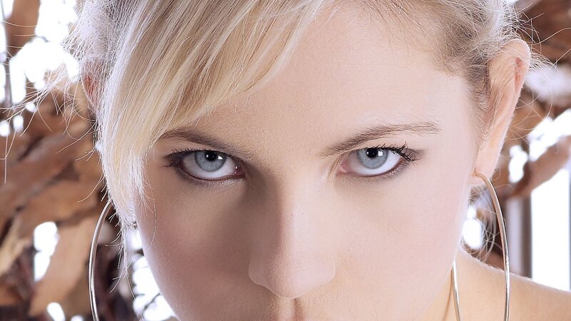 close-up of woman with blue eyes