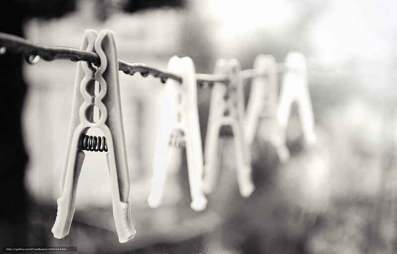 Clothespins on a Line — Black