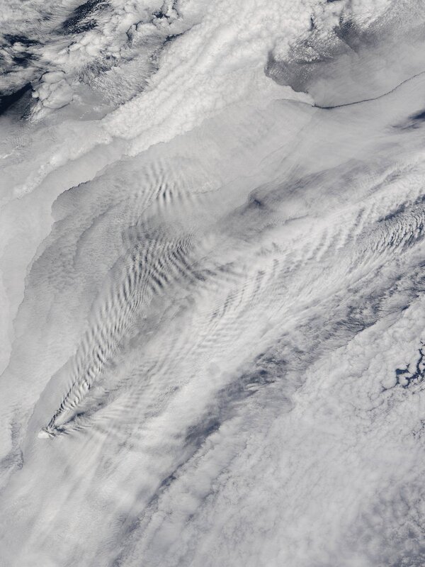 Cloud Patterns over Ice