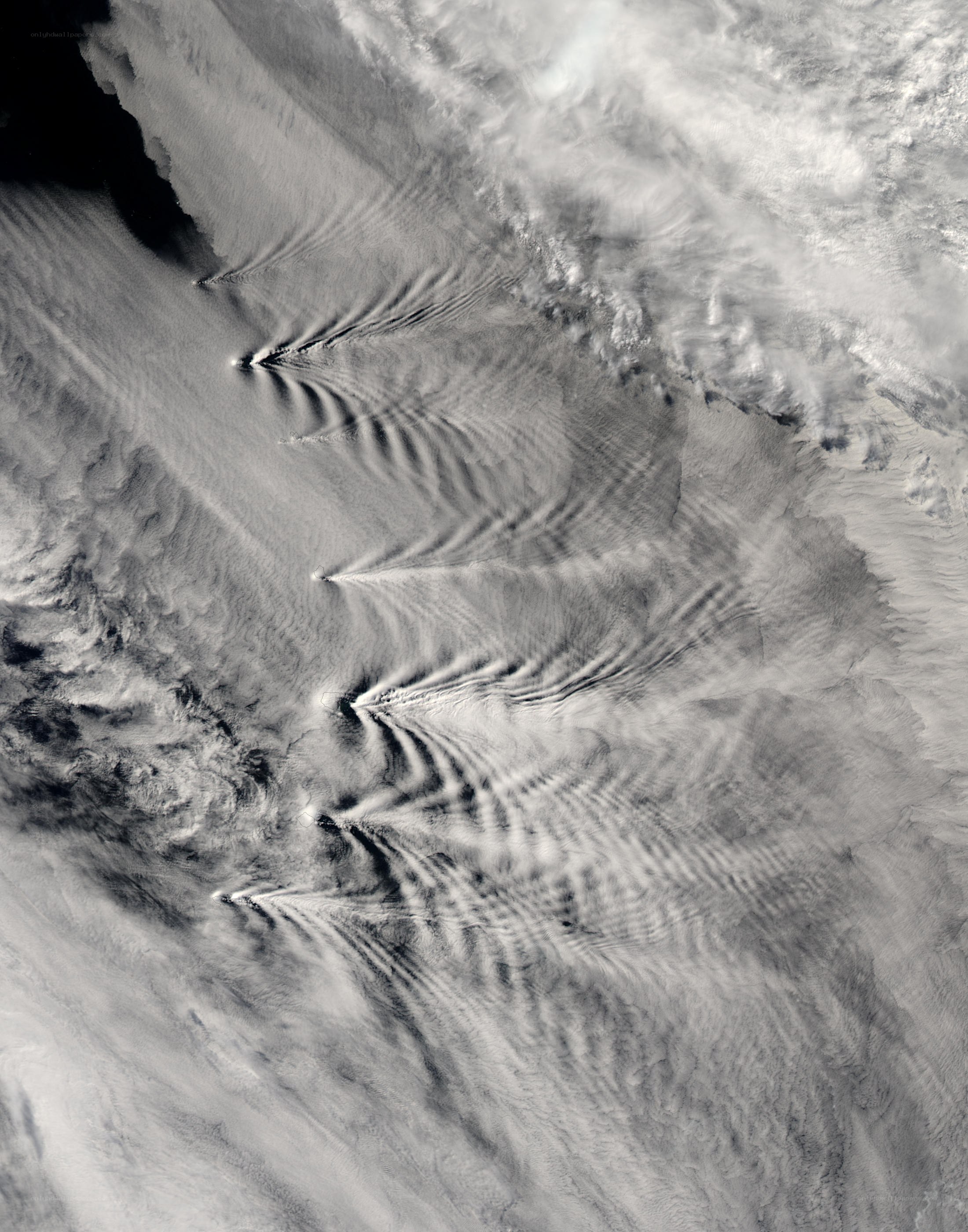 Cloud patterns over snow