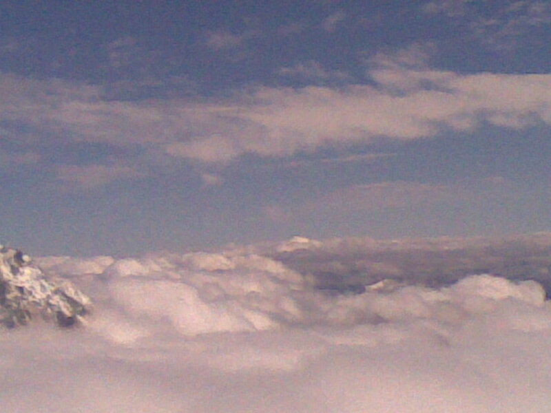 clouds above the mountain