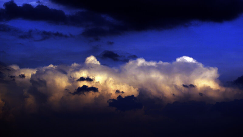 Clouds at Dusk — Blue, Dramatic
