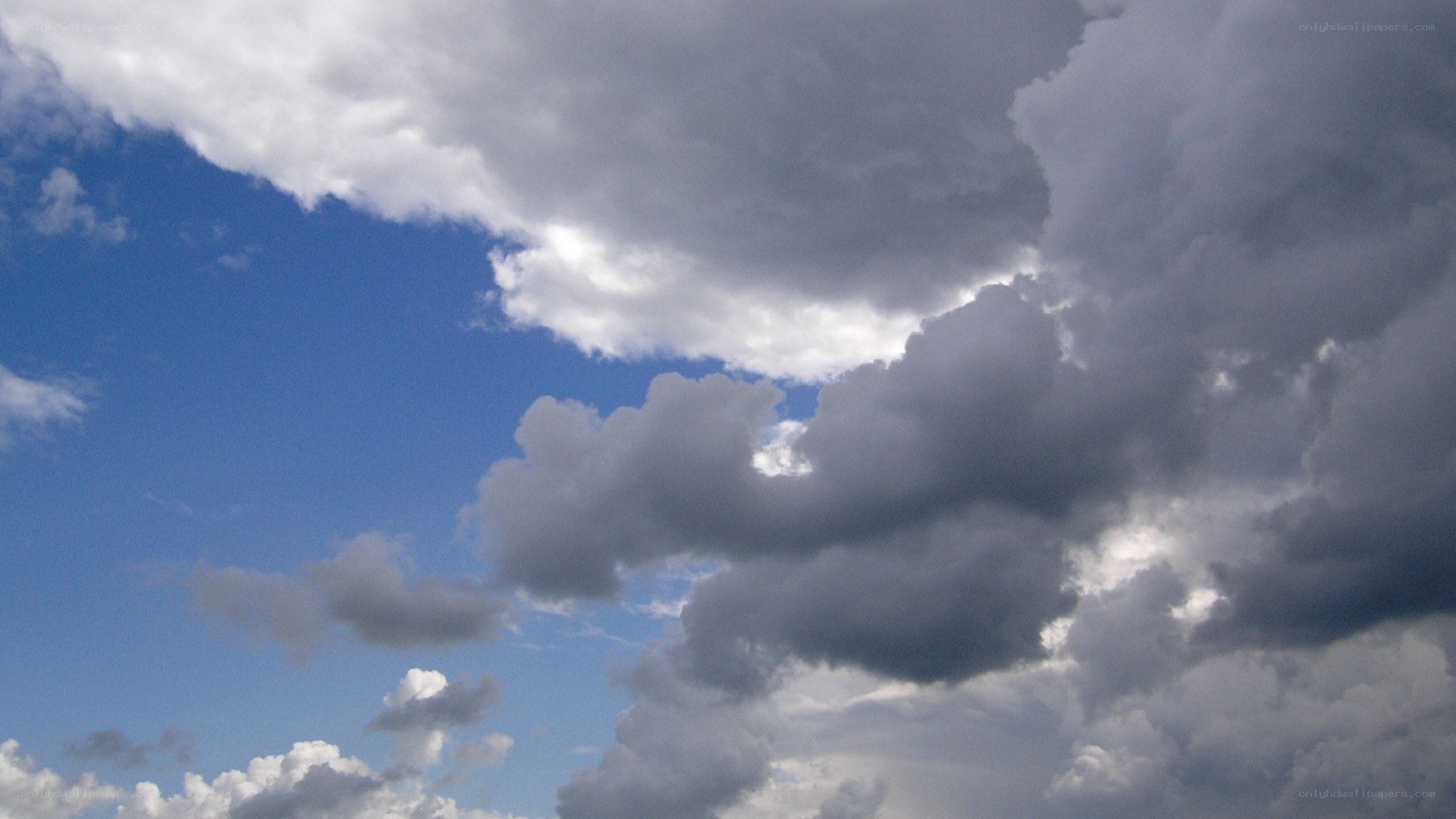 Clouds in a blue sky