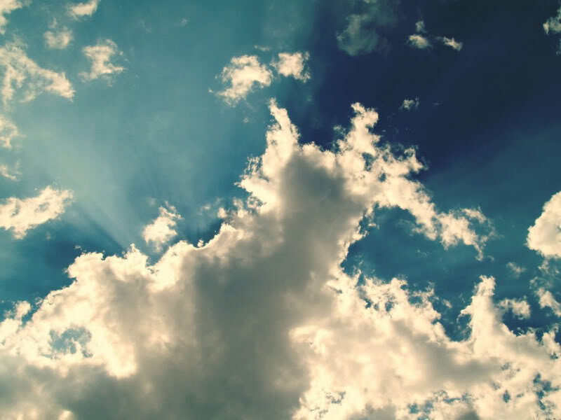 Clouds in Blue Sky — Dramatic, Sunlight