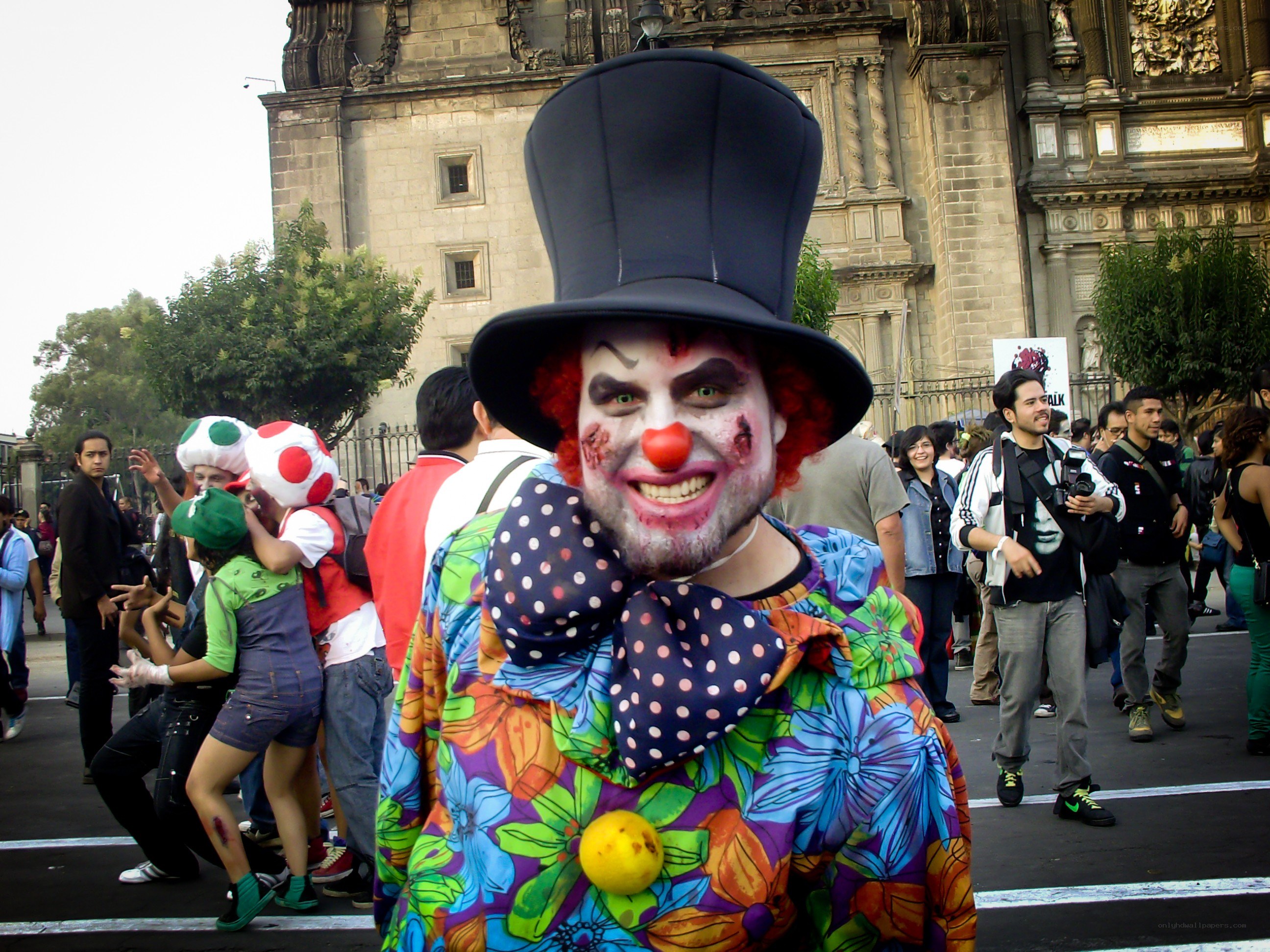 Clown at a public gathering