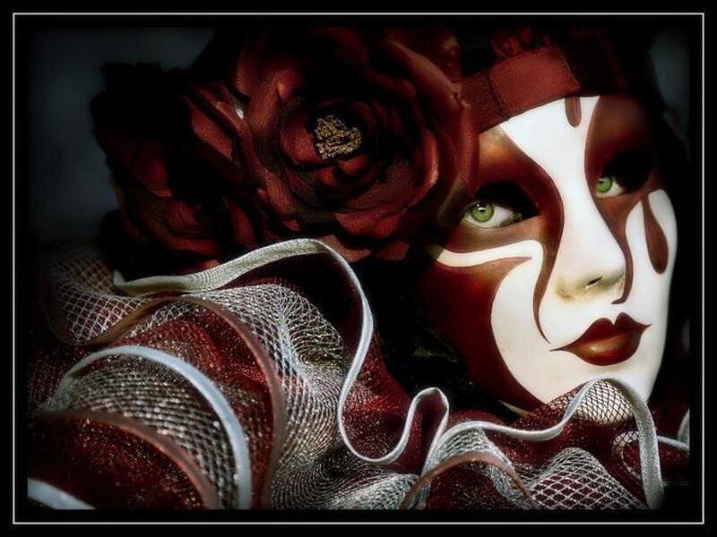 clown mask with red roses