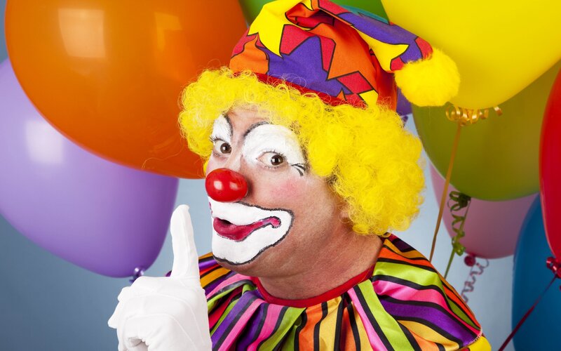 Clown with Balloons — Yellow