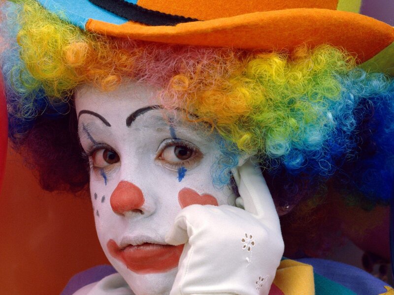 clown with rainbow wig