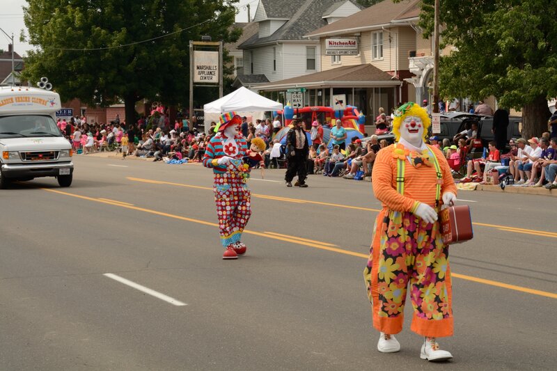 Clowns in Parade — Orange