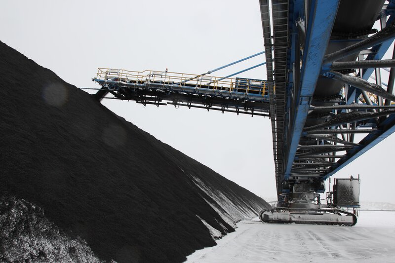 Coal handling conveyor system