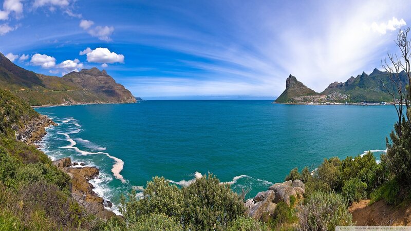 Coastal Bay with Mountains — Serene