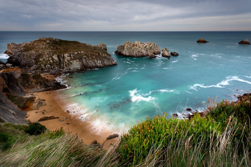 Coastal Cove with Rocks — Blue