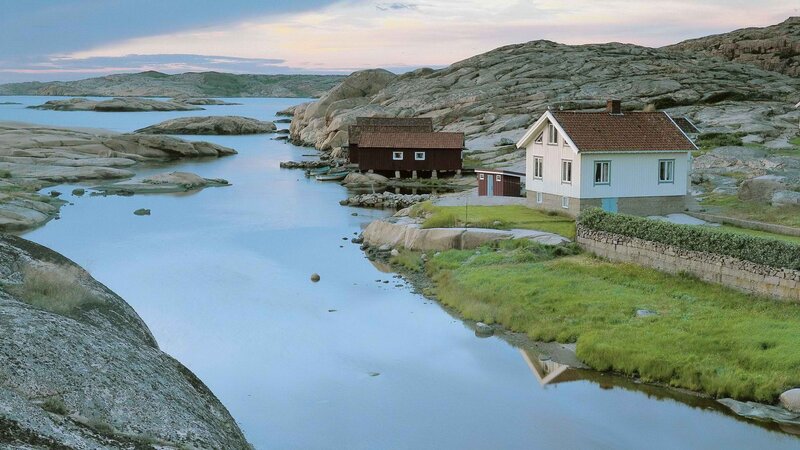 Coastal houses by the water