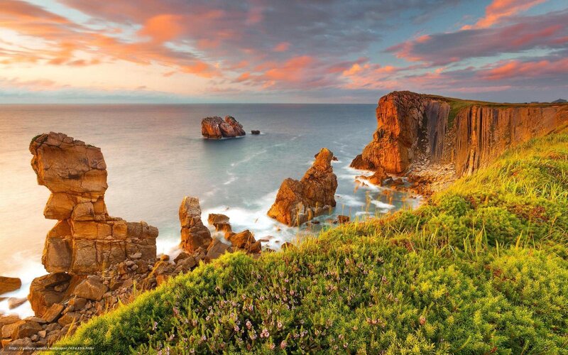 Coastal Rock Formations — Green