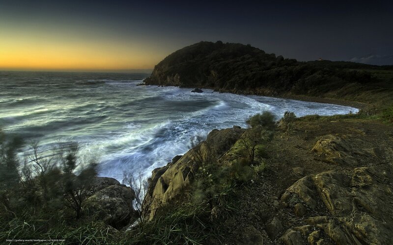 Coastal Waves Crashing — Yellow