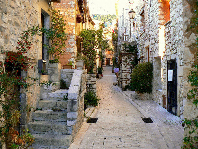 Cobblestone Alley in Village — Beige