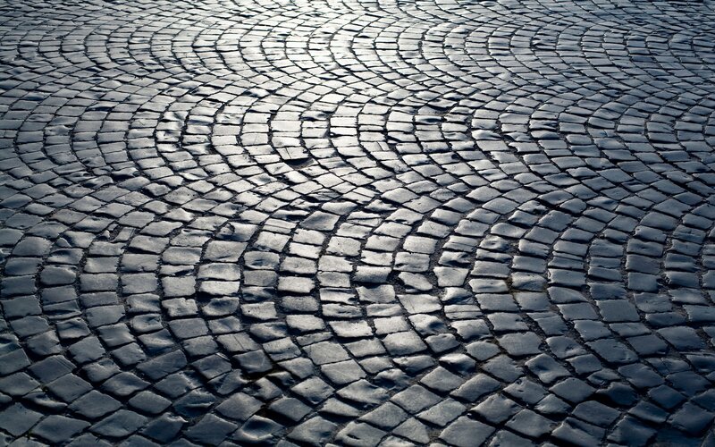 cobblestone pavement pattern