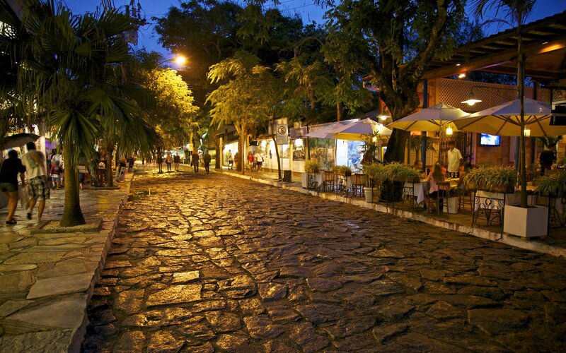 Cobblestone Street at Night — Brown, Calm