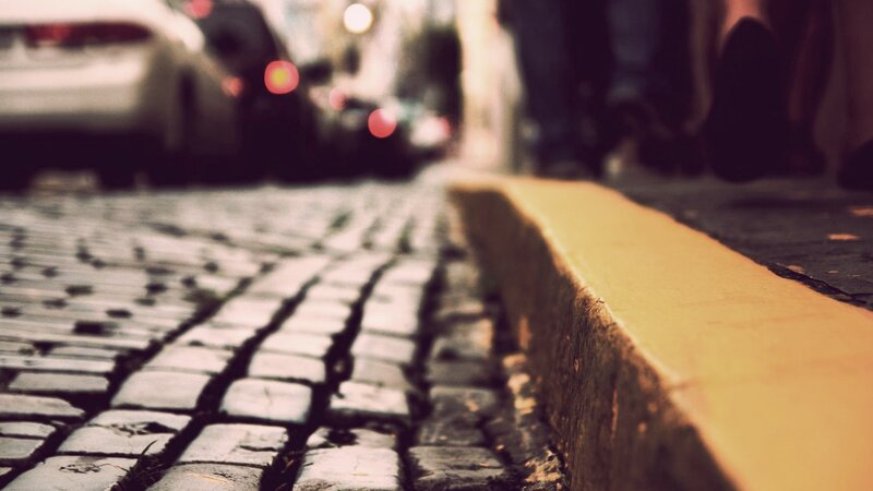 Cobblestone Street Edge