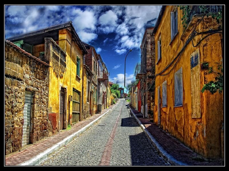 Cobblestone Street in Old Town — Yellow