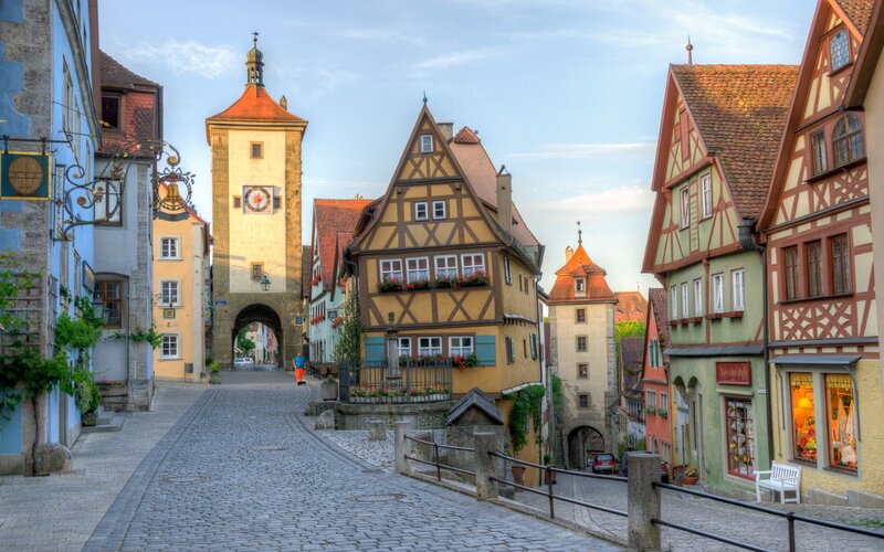 Cobblestone Street with Tower — Yellow