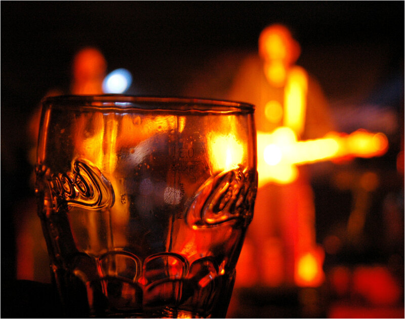 Coca-Cola glass with live music