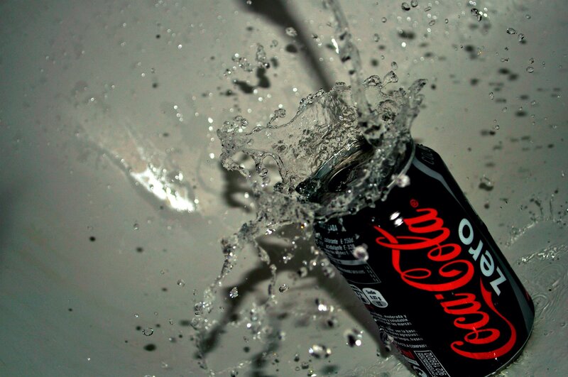 Coca-Cola Zero Can — Black, Dynamic