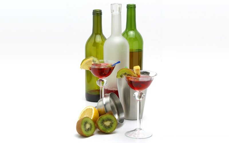Cocktails with Fruit Garnish — White