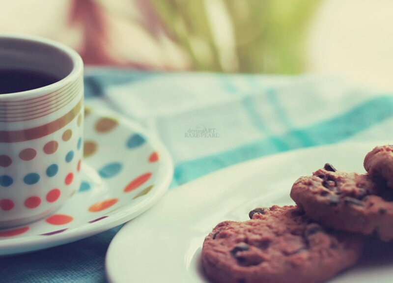 Coffee and Cookies — White