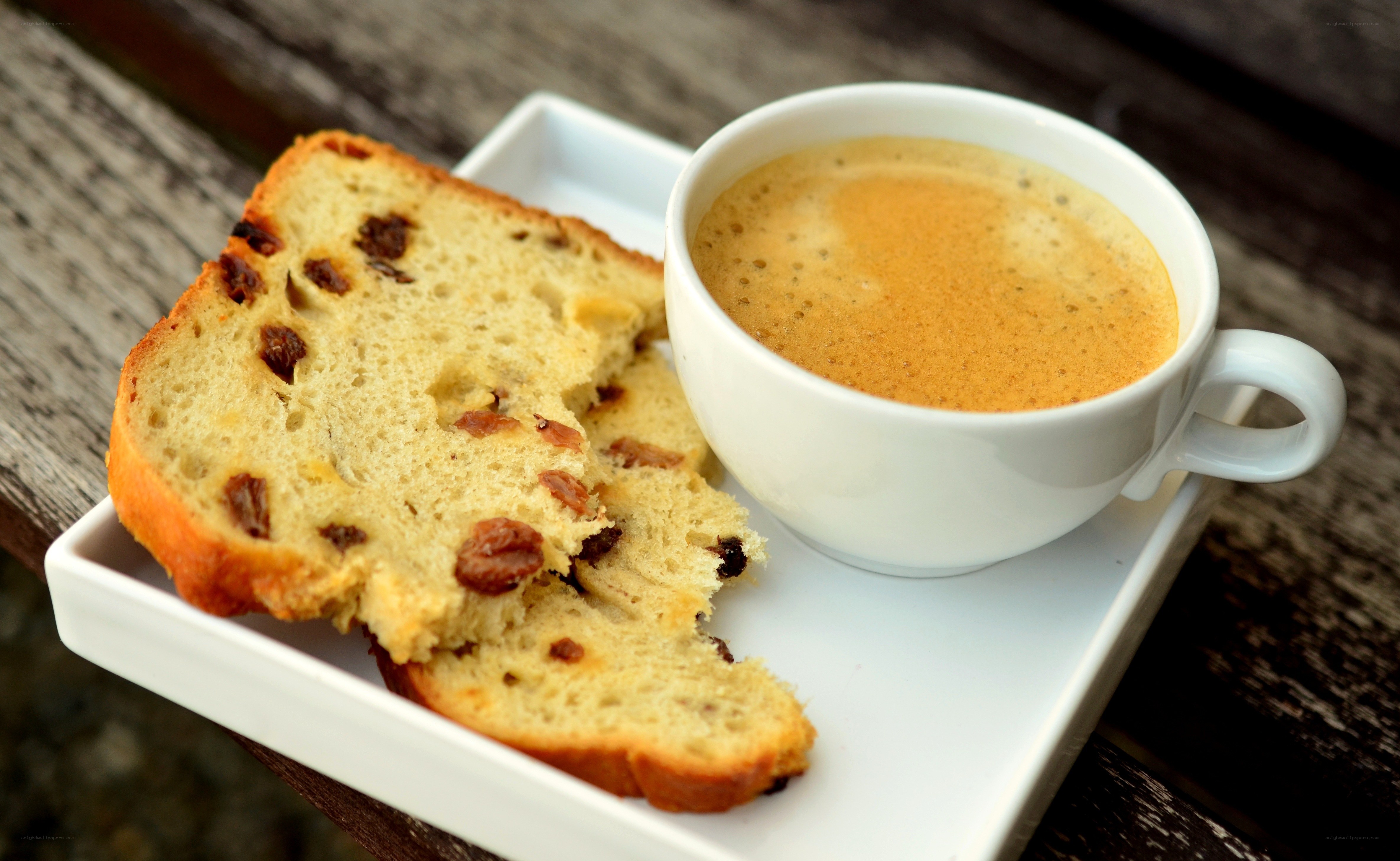 coffee and raisin bread