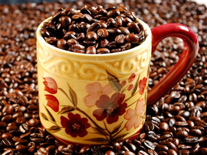 Coffee Beans in a Mug — Yellow