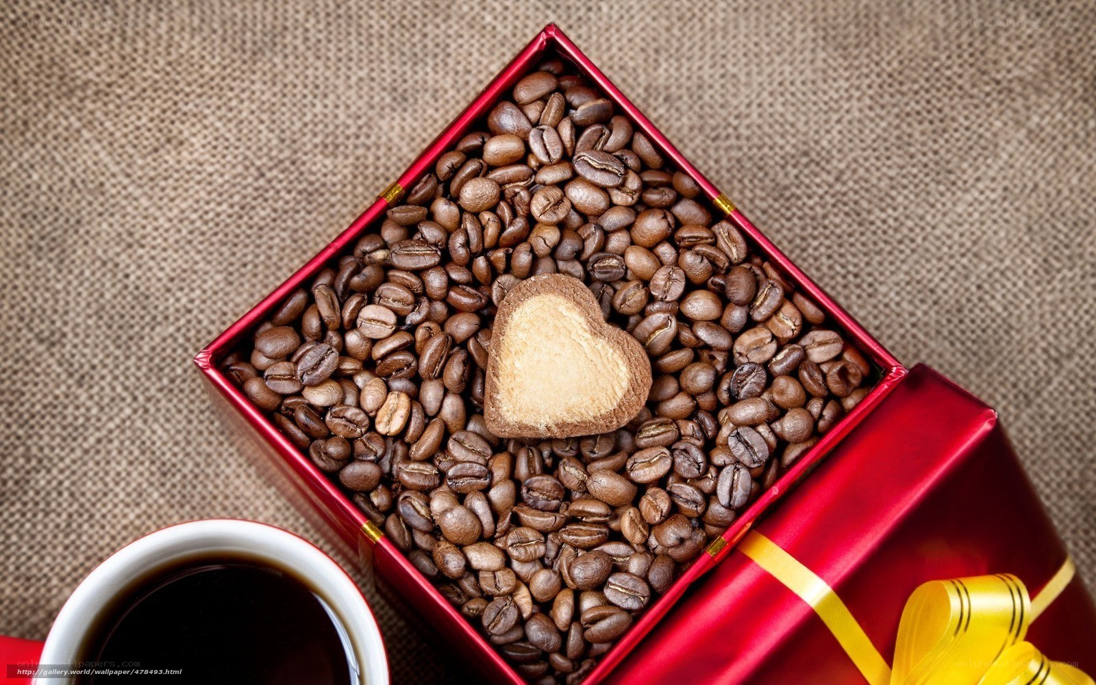coffee beans in gift box
