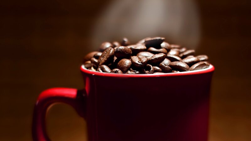 Coffee Beans in Mug — Red