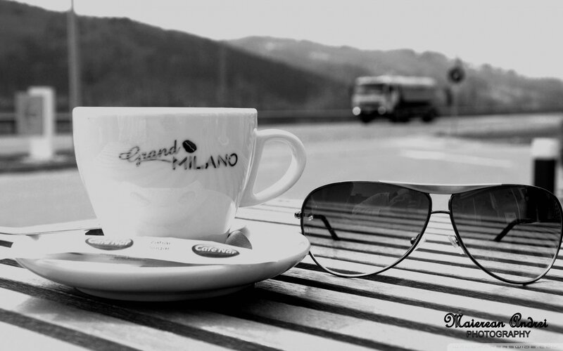Coffee Cup and Sunglasses — Black