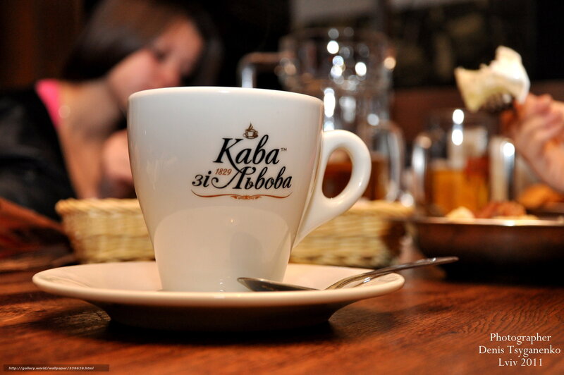 Coffee cup at a cafe