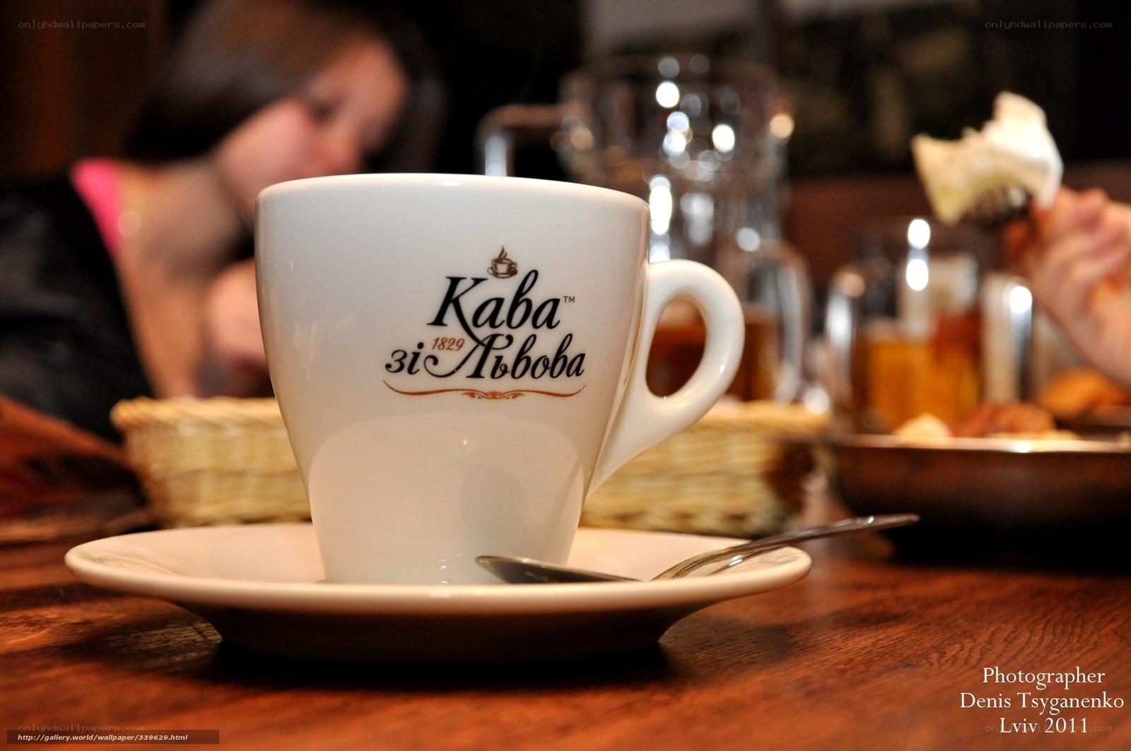 Coffee cup at a cafe